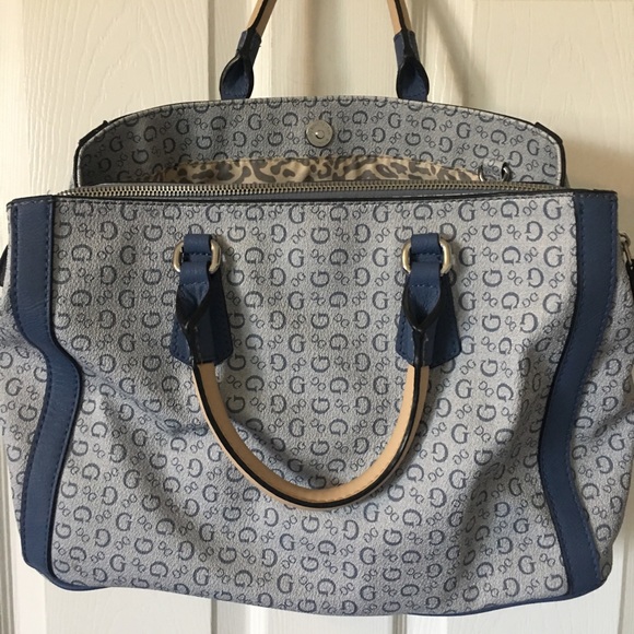 GUESS Los Angeles Purse - Picture 3 of 6